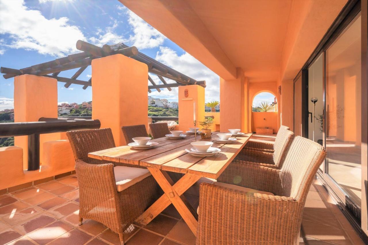 9 Penthouse With Amazing Sea Views, Close To Golf Manilva Duquesa Экстерьер фото