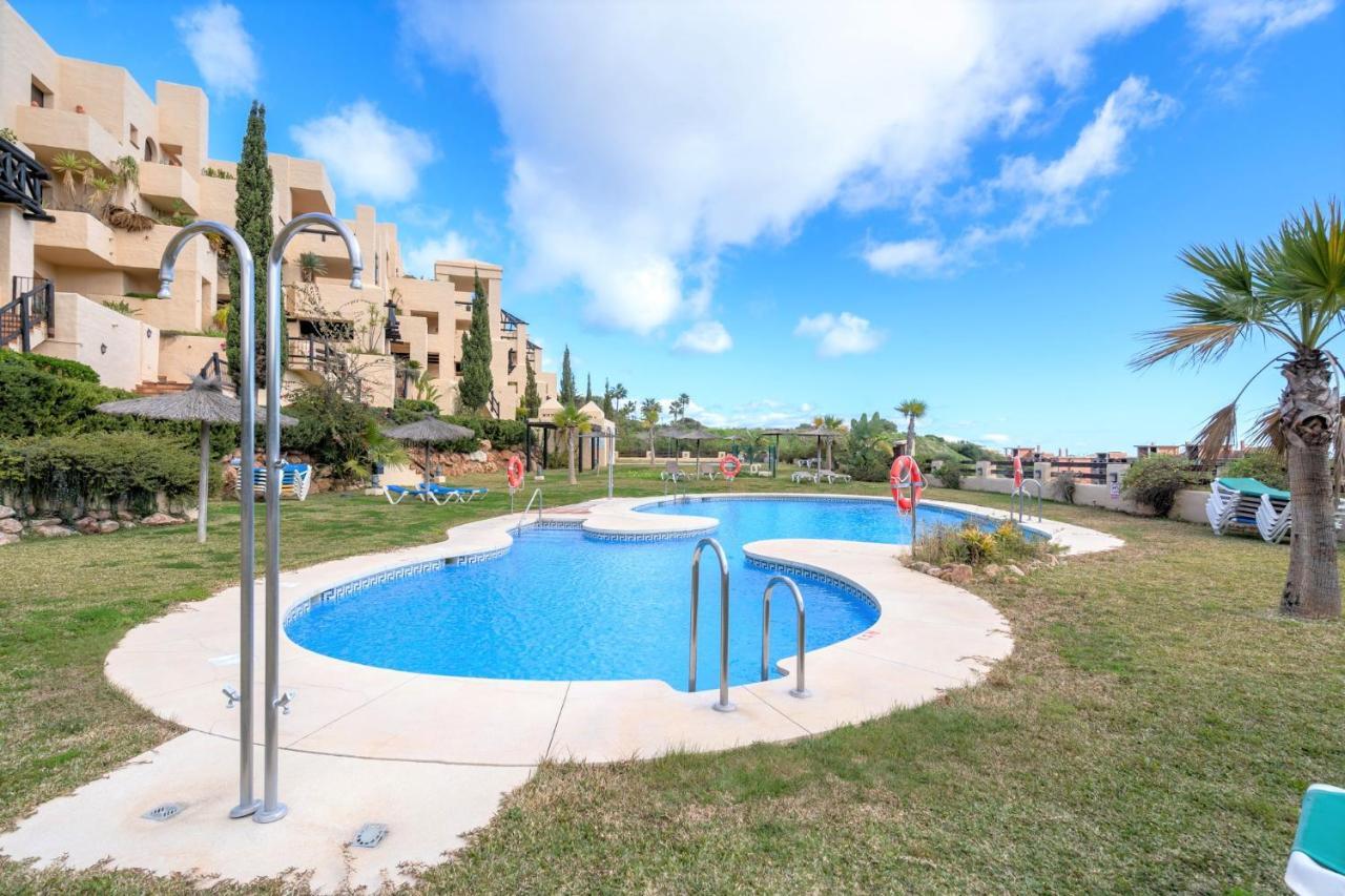 9 Penthouse With Amazing Sea Views, Close To Golf Manilva Duquesa Экстерьер фото